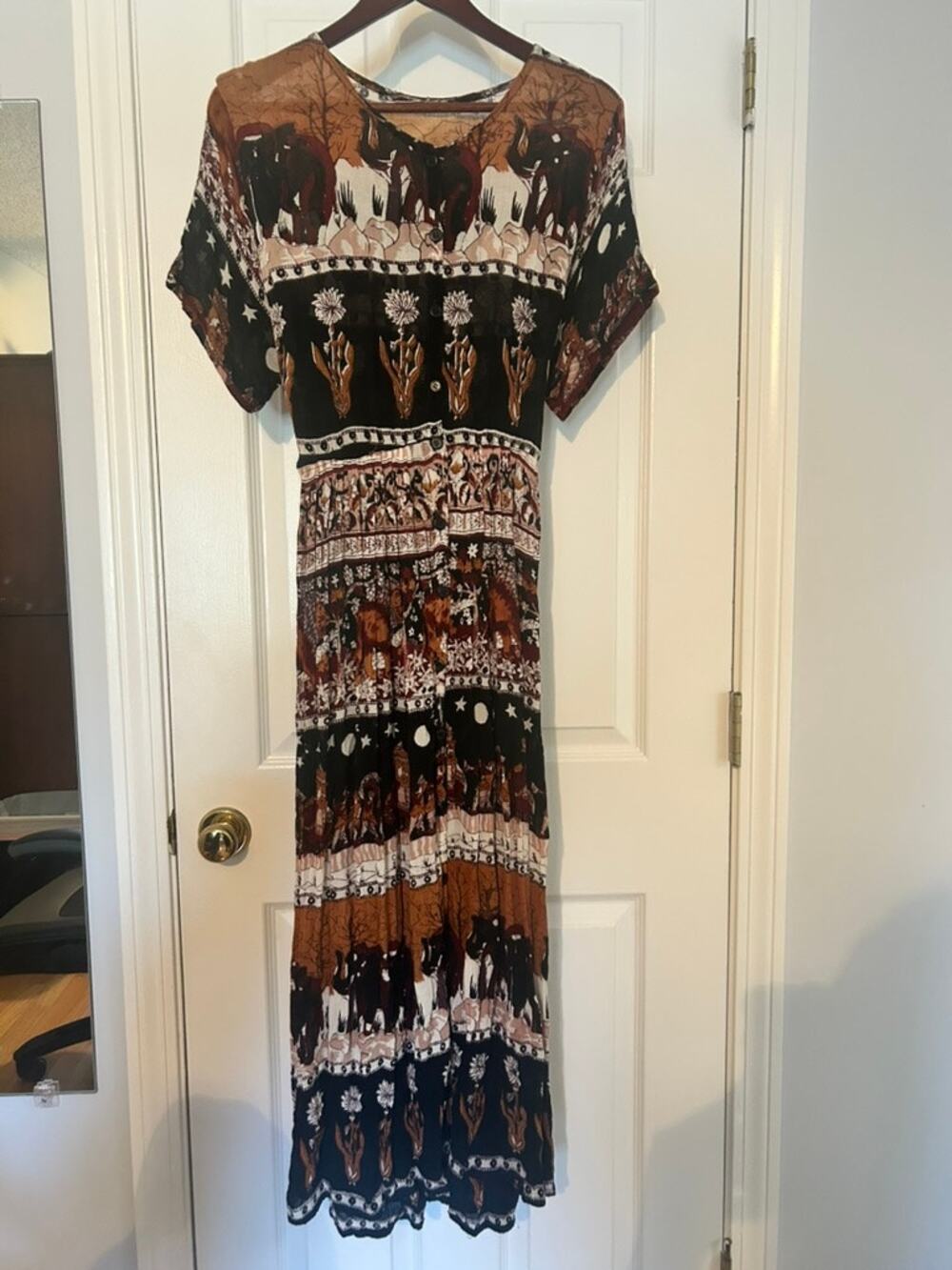 Womens M L Elephant Border Print Rayon Button Front Boho Maxi Dress